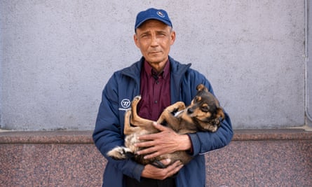 Igor Pedin walked 140 miles from Mariupol to safety, accompanied by his little dog.