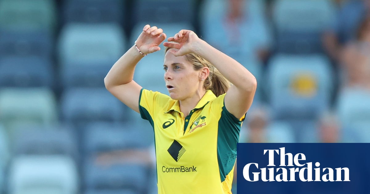 Australia Names World Cup Squad Backing Injured Molineux