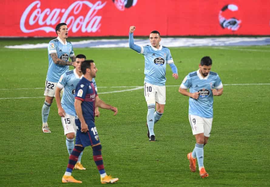 Iago Aspas after scoring Celta’s second goal against Huesca.