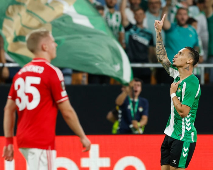 Antony swoops late for Betis to deny Nottingham Forest on European return