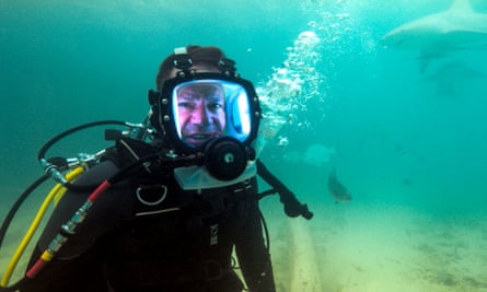 Steve Backshall under water wearing diving equipment