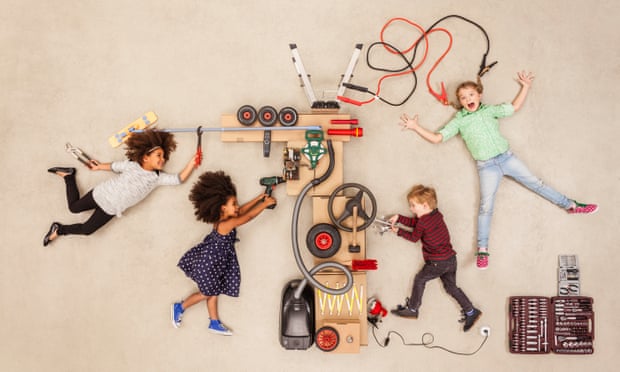 Children experimenting with electricity