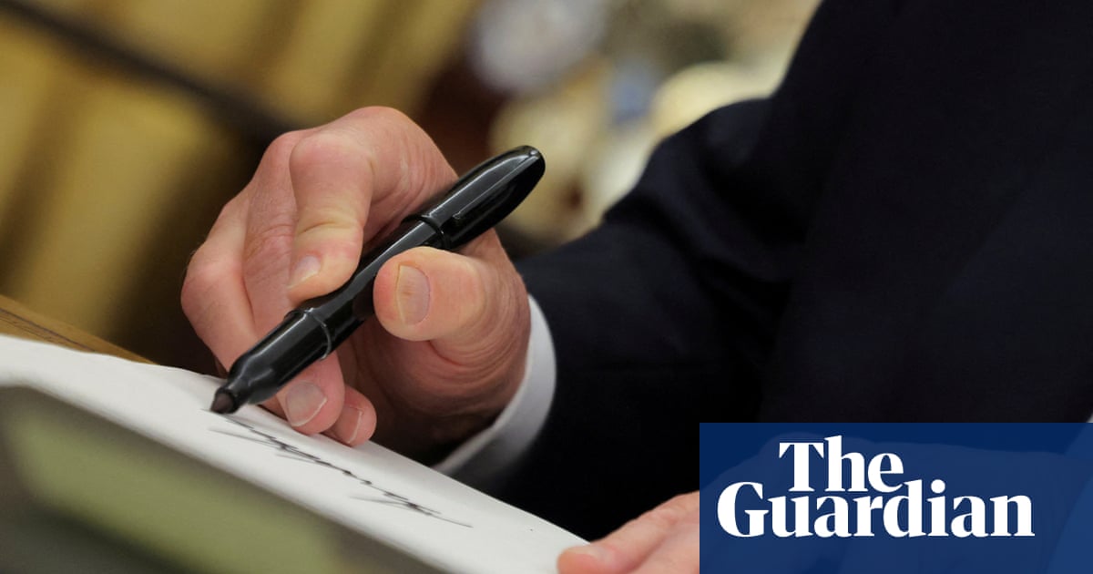 www.theguardian.com