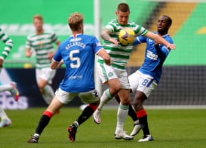Klimala battles for the ball with Helander and Kamara