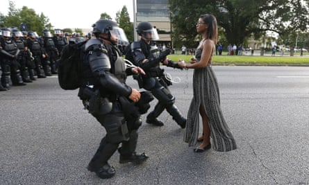 Ieshia Evans facing down police in Baton Rouge, Louisiana.