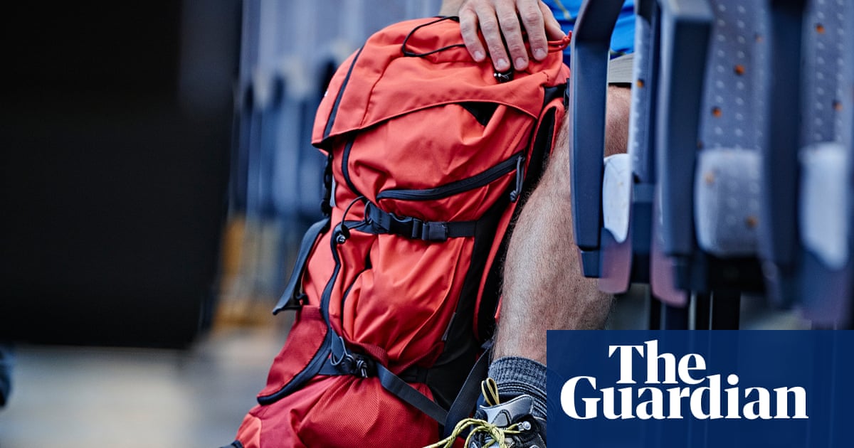 Seat edgers: a greater menace than manspreaders or a perfectly acceptable preference?