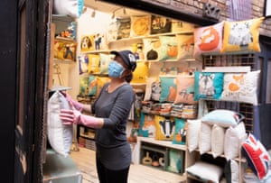 Download Stocks Fall On New Covid 19 Outbreak Fears As Shops In England Desktop Wallpaper Wallpaper Stocks Fall On New Covid 19 Outbreak Fears As Shops In England Desktop Wallpaper Free