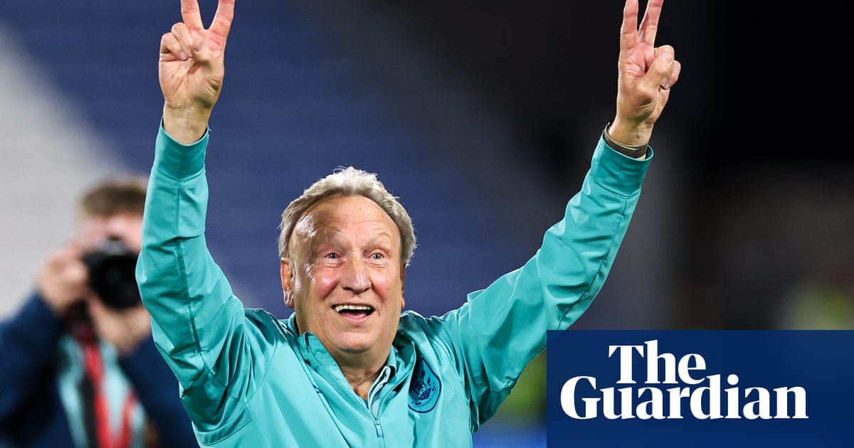Neil Warnock Appointed as Interim Manager of Aberdeen