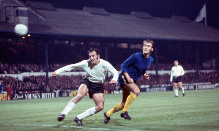 How A Team From Luxembourg With A One Armed Striker Lost 21 0 To Chelsea Football The Guardian