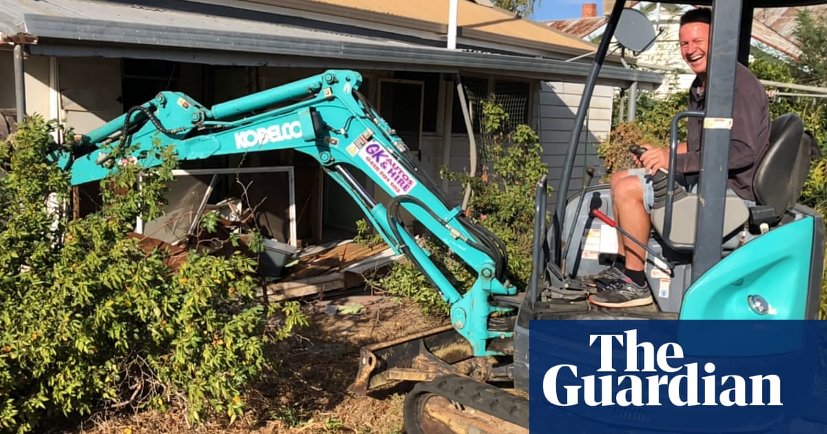 The World Is Laughing At You Australian Brothers Fined For Destroying Mother S Home In Will Dispute Victoria The Guardian The World Is Laughing At You Australian Brothers Fined For Destroying Mother S Home In Will Dispute Victoria The Guardian