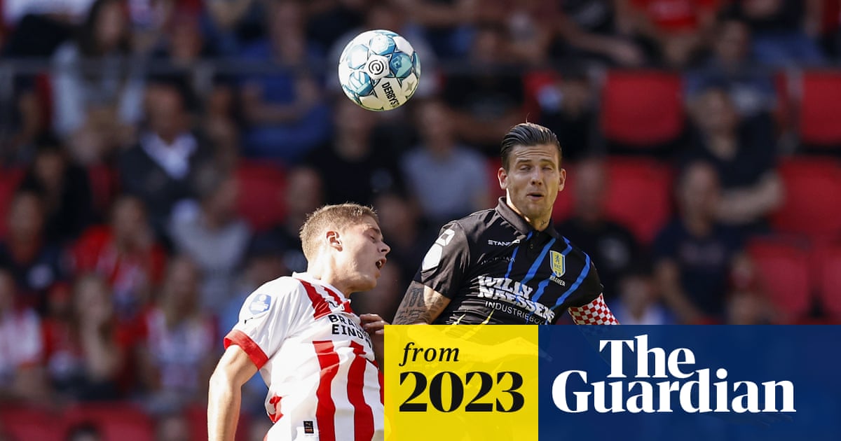 Sentient Footballer Footballers 50% more likely to develop dementia, study finds | Soccer ...
