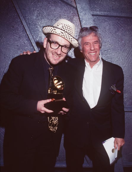 Elvis Costello and Burt Bacharach at the 41St Annual Grammy awards in 1999. They won best pop collaboration with vocals for I Still Have That Other Girl.