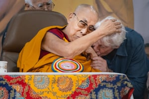 The Dalai Lama embraces actor Richard Gere