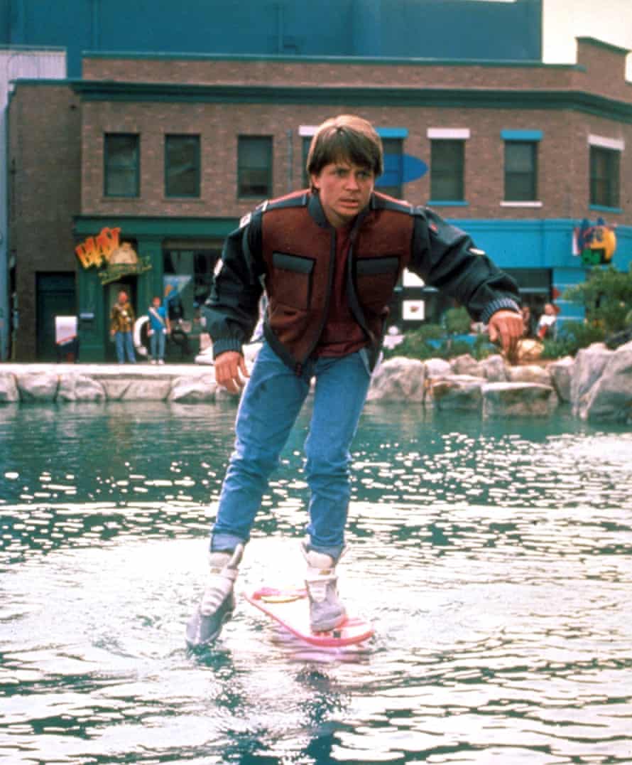 How Back To The Future Part Ii Predicted Modern Fashion Fashion The 