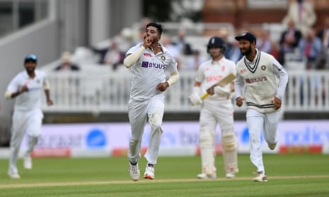 Mohammed Siraj marks the dismissal of Haseeb Hameed with his now-trademark celebration.