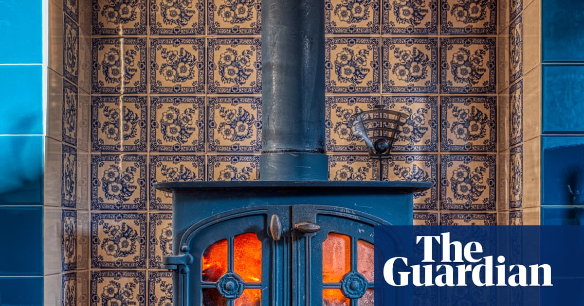 ‘Smokeless’ fuels contain ultrafine particles that get embedded in lungs, study shows