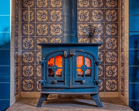 ‘Smokeless’ fuels produce more ultrafine particles that get embedded in lungs, study shows