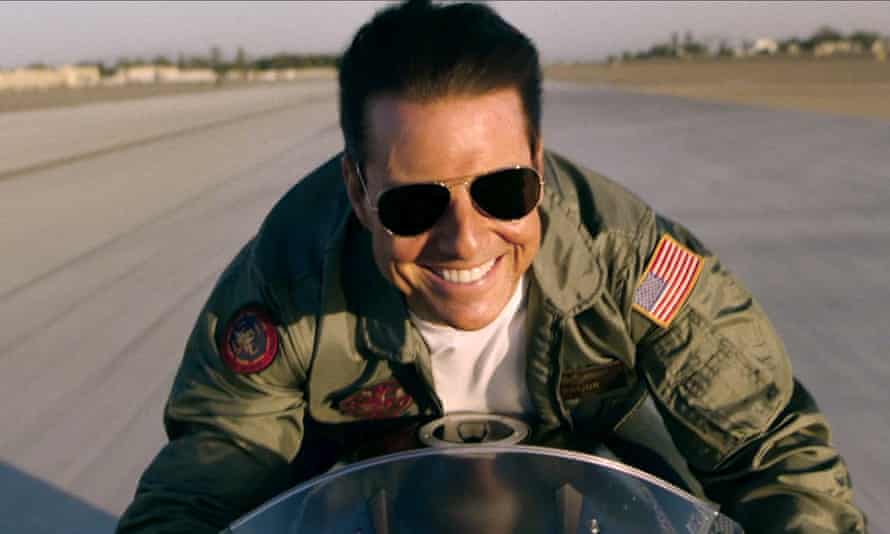 Oui il Cannes... Tom Cruise dans Top Gun : Maverick.