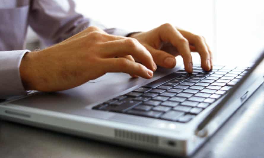 cheap refurbished laptop run photoshop