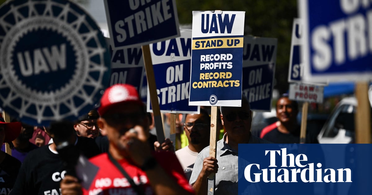 UAW and Stellantis close to tentative agreement in Illinois