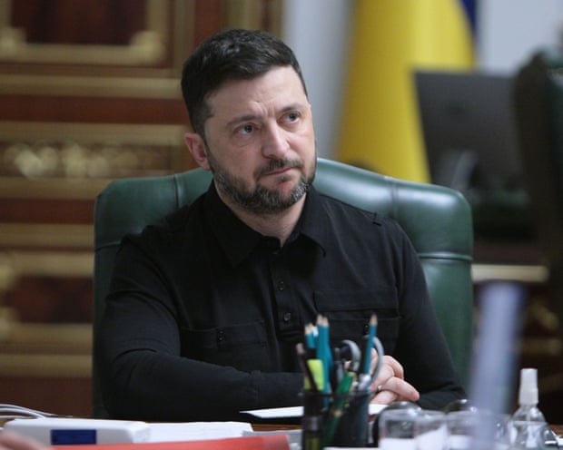 El ministro de Energía ucraniano, Hrynchuk, dimite mientras continúan las repercusiones de la investigación por corrupción – en directo El ministro de Energía ucraniano, Hrynchuk, dimite mientras continúan las repercusiones de la investigación por corrupción – en directo