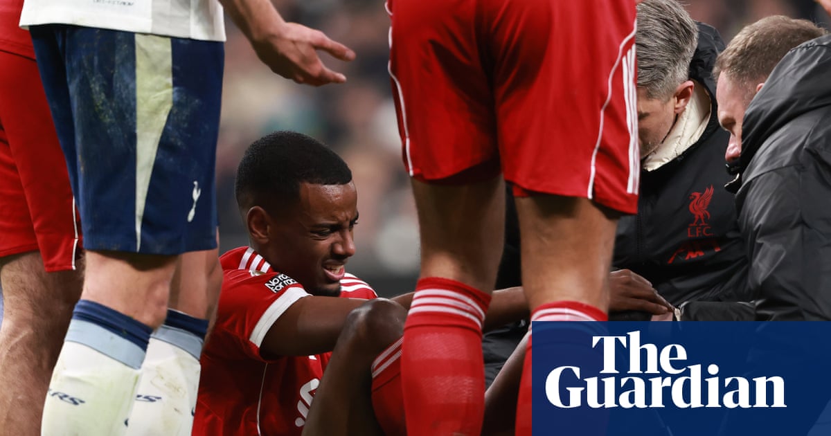 Alexander Isak set to miss several months of season after Liverpool confirm fractured ankle
