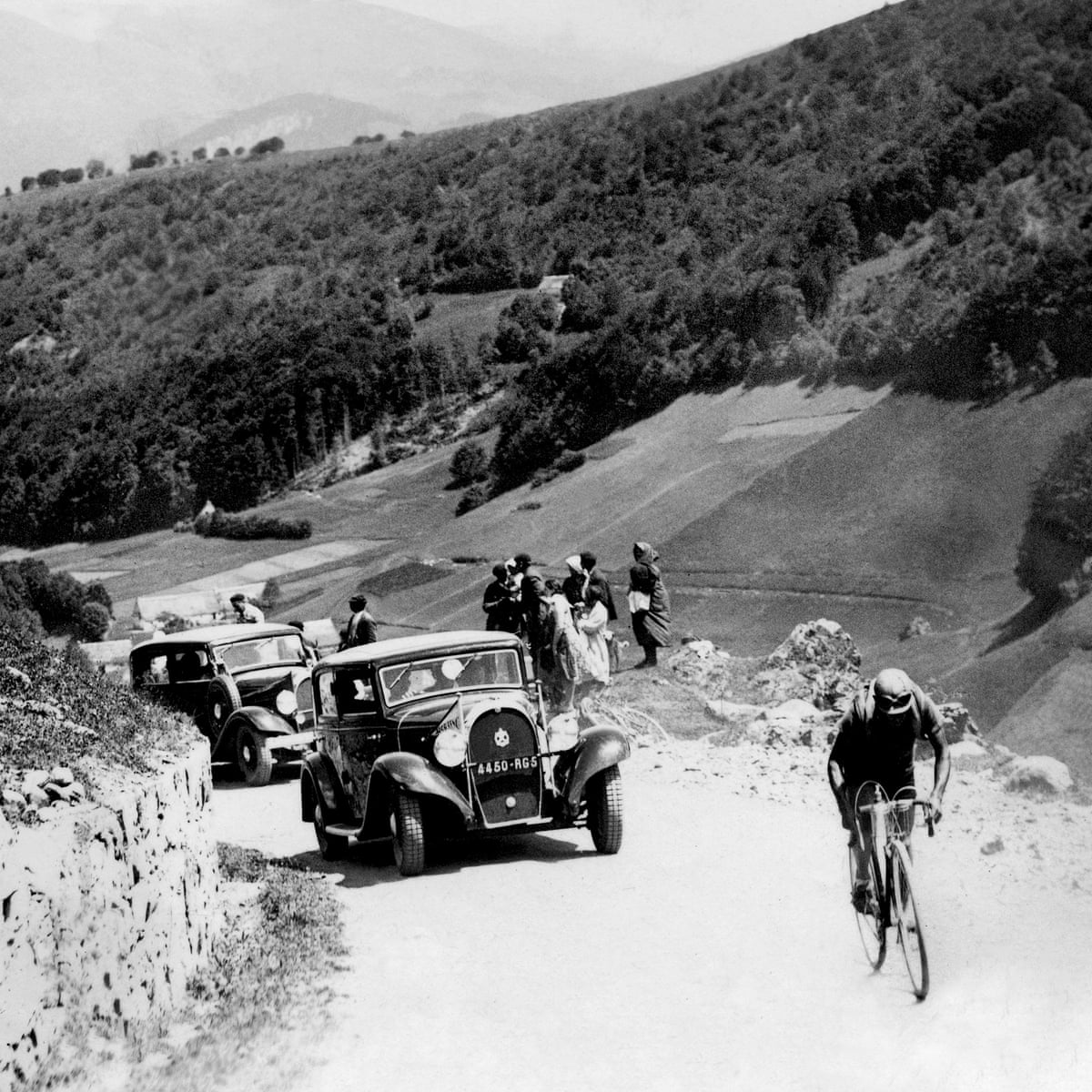 Legendary Tourmalet Climb Promises Fresh Tour De France Torment William Fotheringham Sport The Guardian