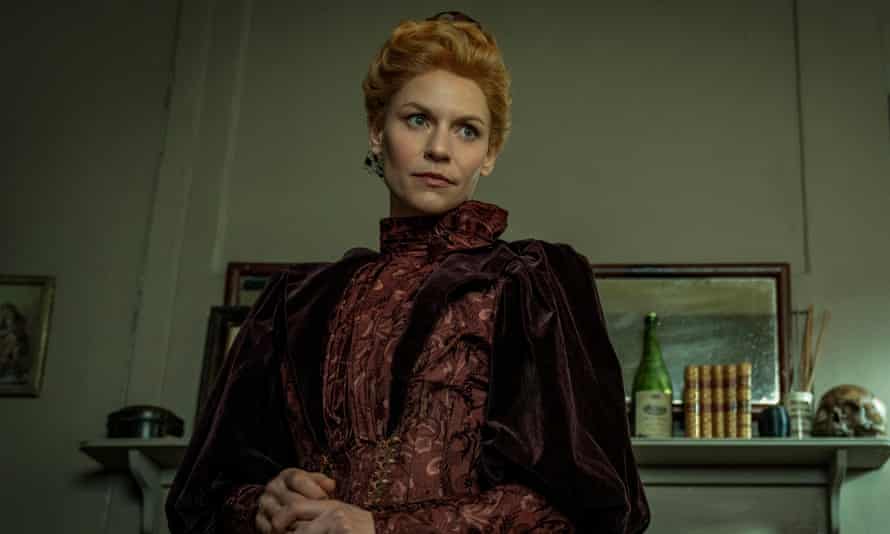 Clare Danes as Cora in The Essex Serpent