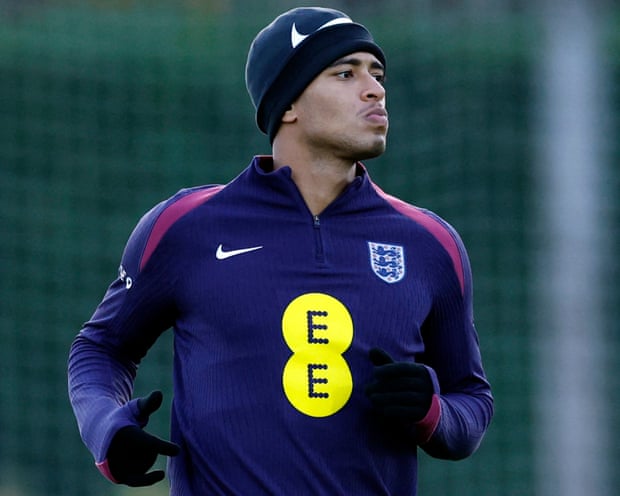 Jude Bellingham podría entrar como suplente en el partido de Inglaterra contra Serbia. Jude Bellingham podría entrar como suplente en el partido de Inglaterra contra Serbia.