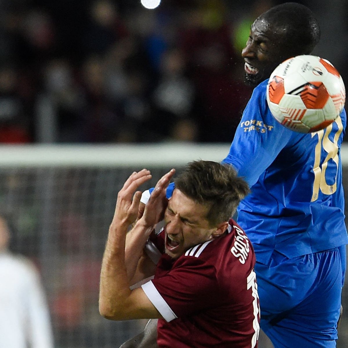 rangers glen kamara is booed then sent off during defeat to sparta prague europa league the guardian