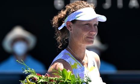 Sam Stosur’s singles career came to an end with a 6-2, 6-2 defeat to Russian Anastasia Pavlyuchenkova in the second round of the Australian Open.