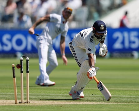 Rishabh Pant is run out by Ben Stokes