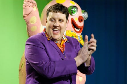 Peter Kay dans son costume violet.