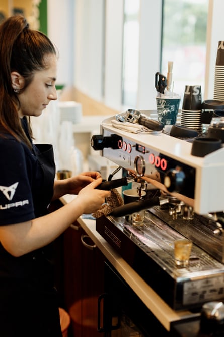 Alexia Ralevski, la barista de Socceroos para la Copa del Mundo 2022.