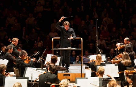 Hrůša conducts the BBC Symphony Orchestra at the Barbican on 31 January 2025.