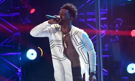 BET Hip Hop Awards 2016 - ShowATLANTA, GA - SEPTEMBER 17: Desiigner performs onstage during the 2016 BET Hip Hop Awards at Cobb Energy Performing Arts Center on September 17, 2016 in Atlanta, Georgia. (Photo by Paras Griffin/BET/Getty Images for BET)