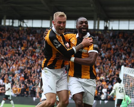 2026 Premier League Football Hull v Manchester Utd, Hull, Yorkshire, UK - 22 Aug 2026Hull City's Semi Ajayi and Oli McBurnie celebrate the tigers opening the scoring; MKM Stadium, Hull, Yorkshire, England; Premier League Football, Hull City versus Manchester United.