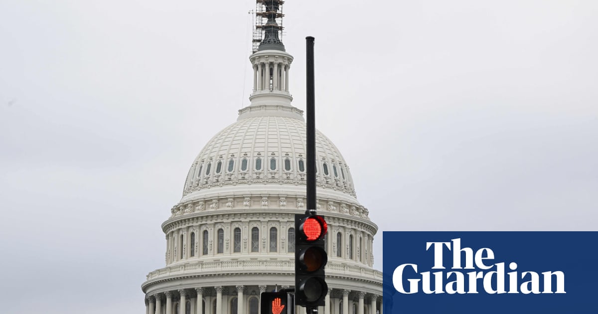 Senate gathers to advance bipartisan stopgap spending bill to avert shutdown