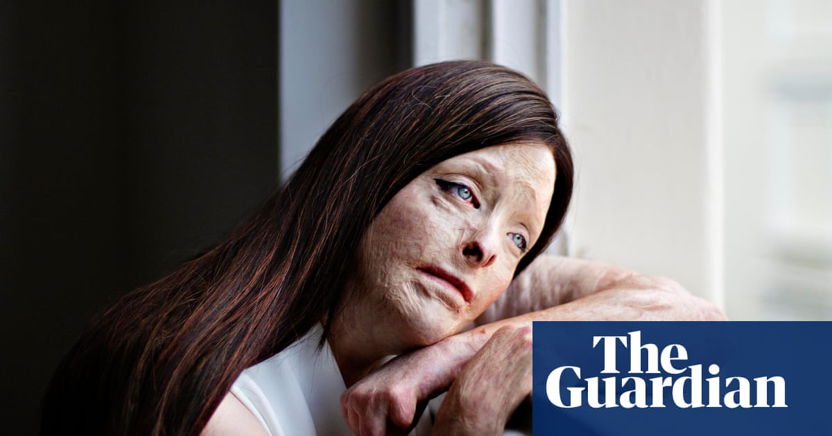 The Taylor Wessing Photo Portrait Prize – tenderness, traditions and a table of hair