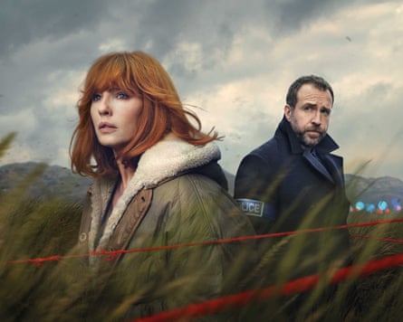Kelly Reilly and Rafe Spall in Under Salt Marsh.