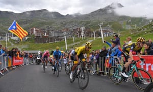 Steven Kruijswijk (right) and Egan Bernal make their ascent into to Val Thorens.