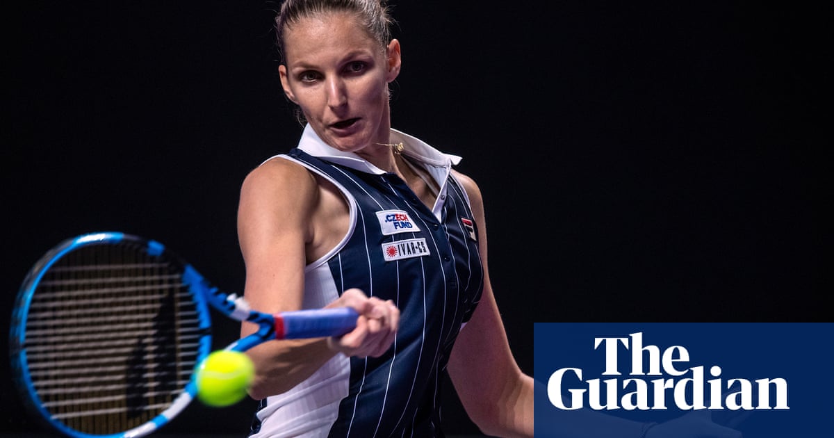 Karolina Pliskova to face Barty at WTA Finals after thriller against Halep