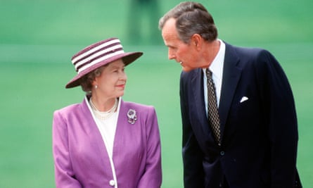 The Queen and George HW Bush in 1991.