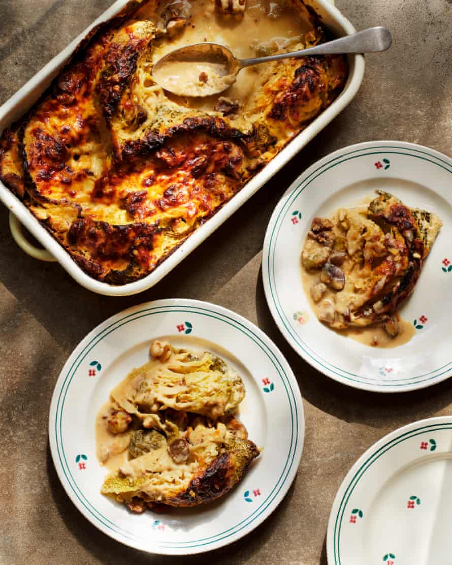 Savoy cabbage gratin.