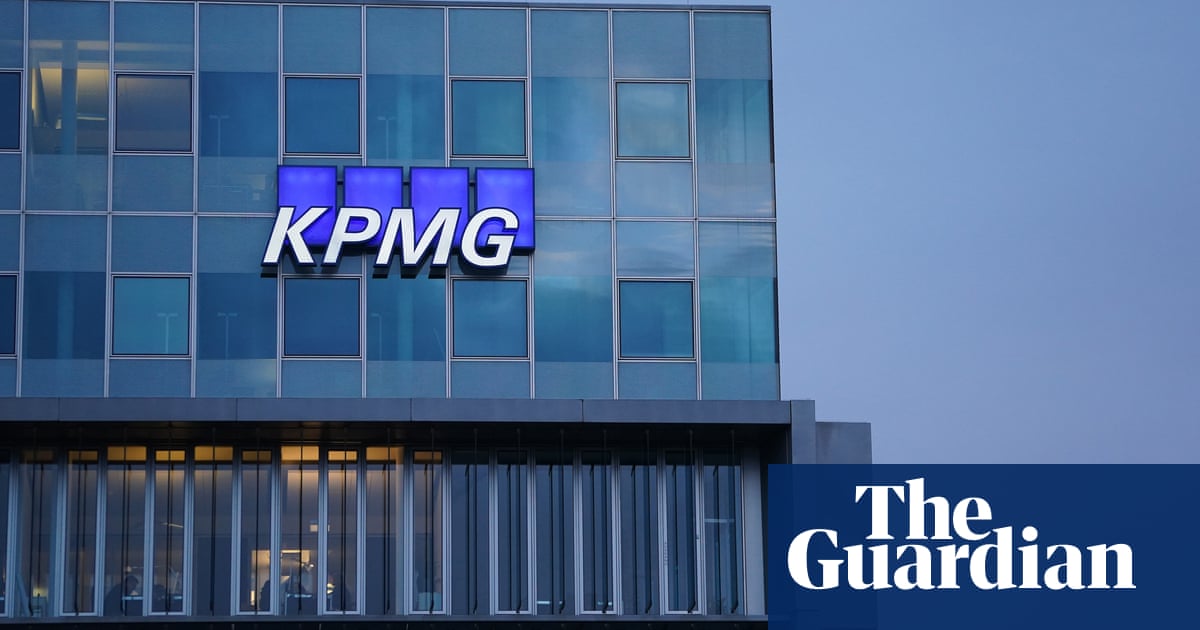 Consulting firm KPMG paid to audit Australian aged care homes while also advising providers