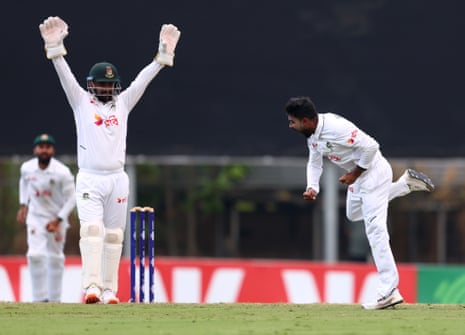 Mehidy closes the Australian innings.