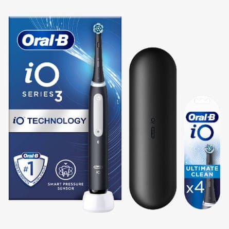 Oral-B iO3 toothbrush