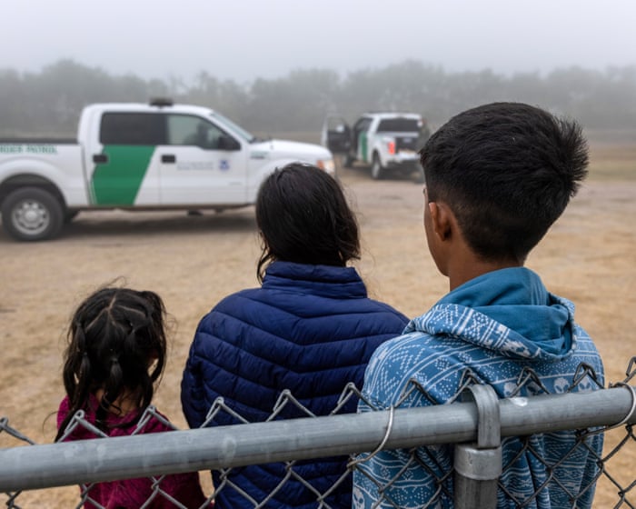 Revealed: US attorneys rally to free children held in immigration custody
