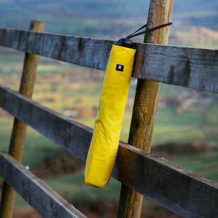 Guardian Best Umbrella Test 27-10 7