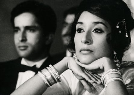 Jaffrey in the 1965 Merchant Ivory film Shakespeare Wallah, with Shashi Kapoor.
